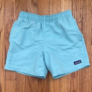 Boys Patagonia Baggies: 5 inch: color- early teal: EUC
